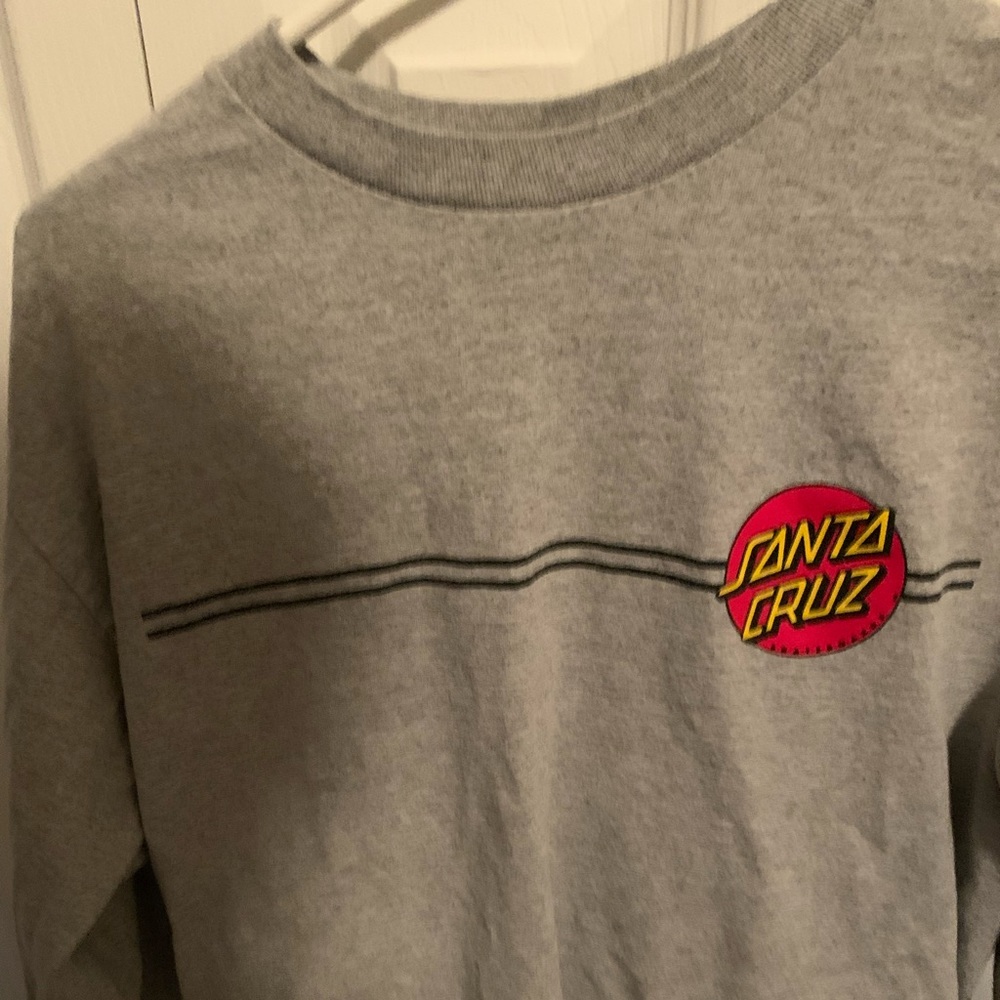 Gray Santa Cruz long sleeve (medium)